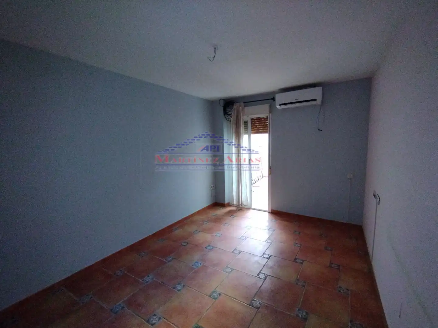 Casa adosada en venda en Cambil amb Terrassa