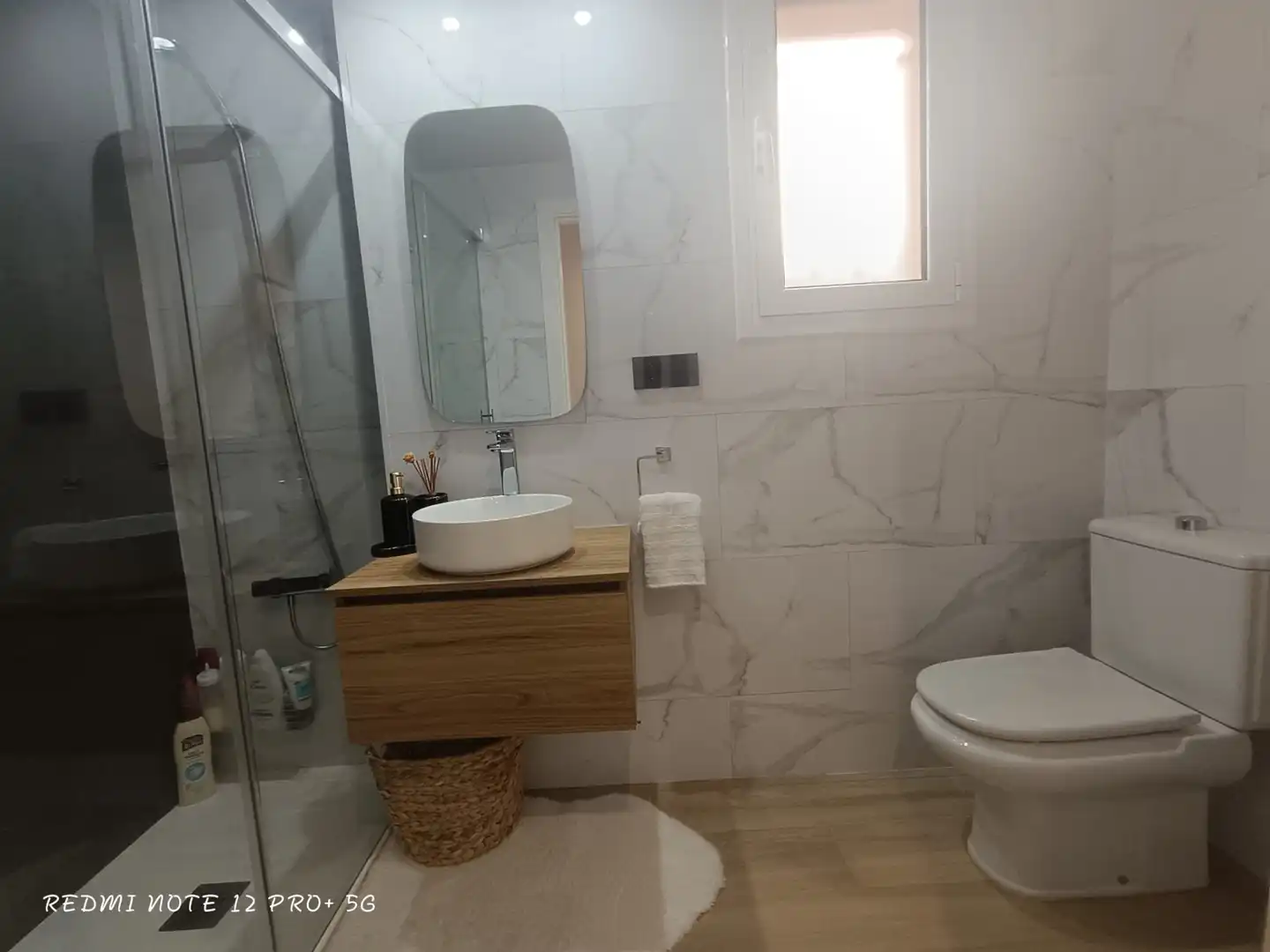 Badezimmer von Wohnung zum Verkauf in Calafell mit Klimaanlage, Heizung und Terrasse