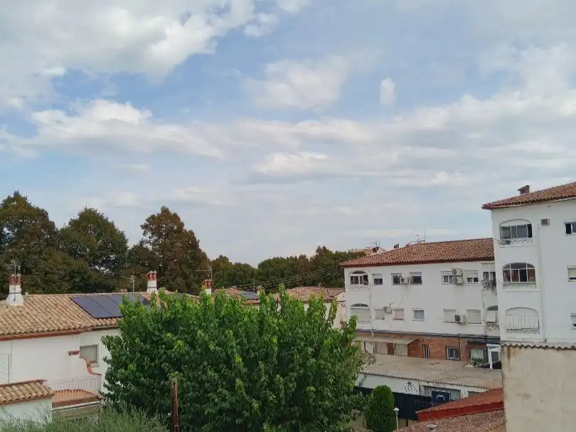 Vista exterior de Piso en venta en Sant Narcís