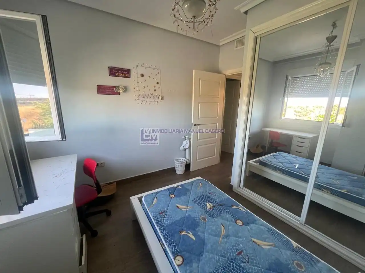 Dormitori de Casa adosada en venda en Cáceres amb Calefacció, Terrassa i Traster