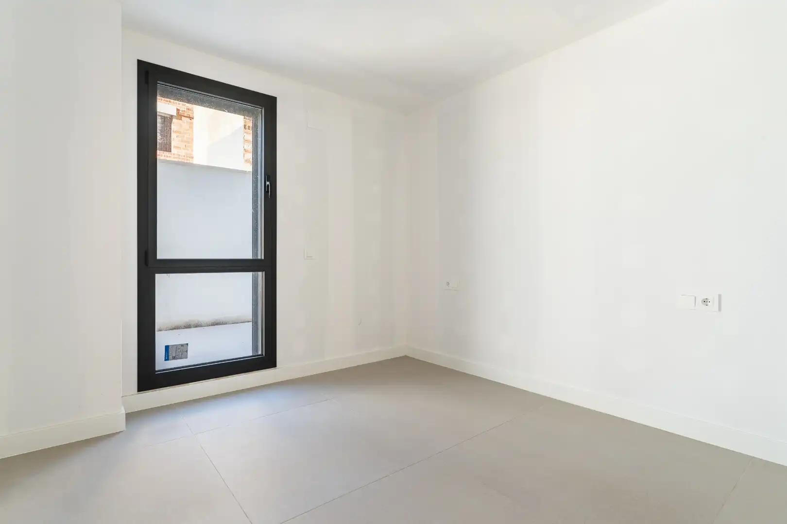 Habitación de Casa adosada en venta en Cambrils con Jardín privado, Piscina y Domótica