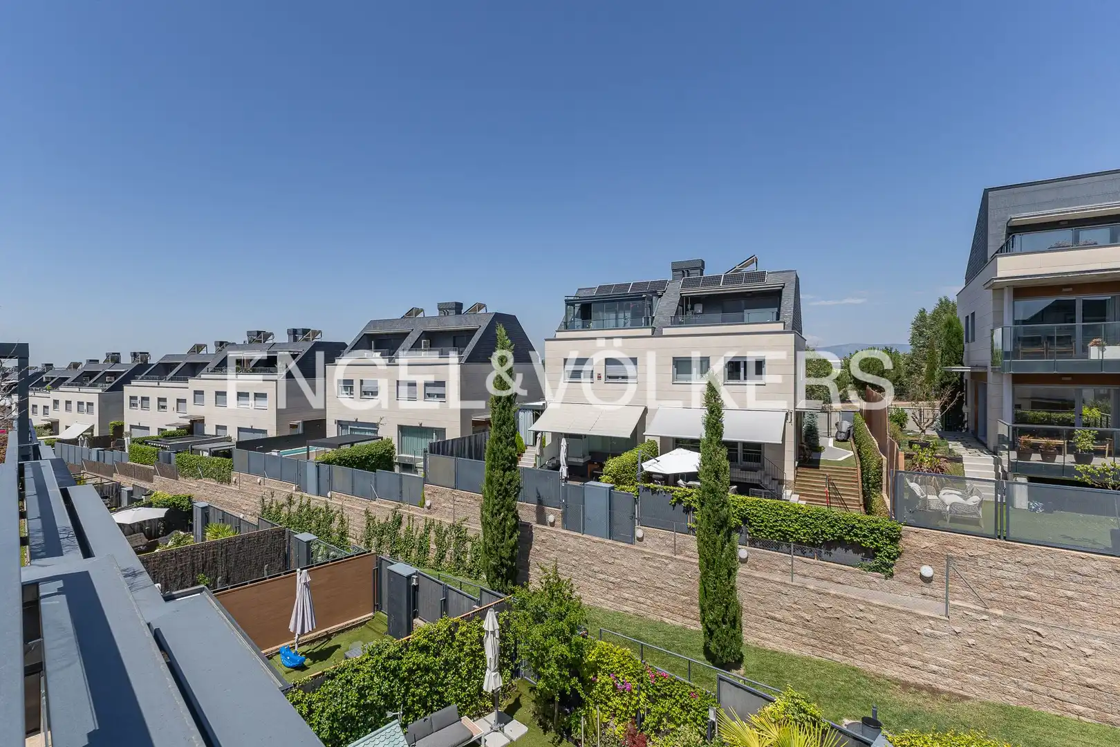 Exterior view of Detached homes for rent in Boadilla del Monte  with Air Conditioner, Heating and Private garden