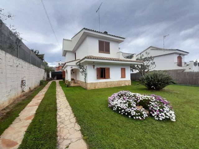 Casa-chalet en Venta en Victoria - Les Vil·les - Canyadell