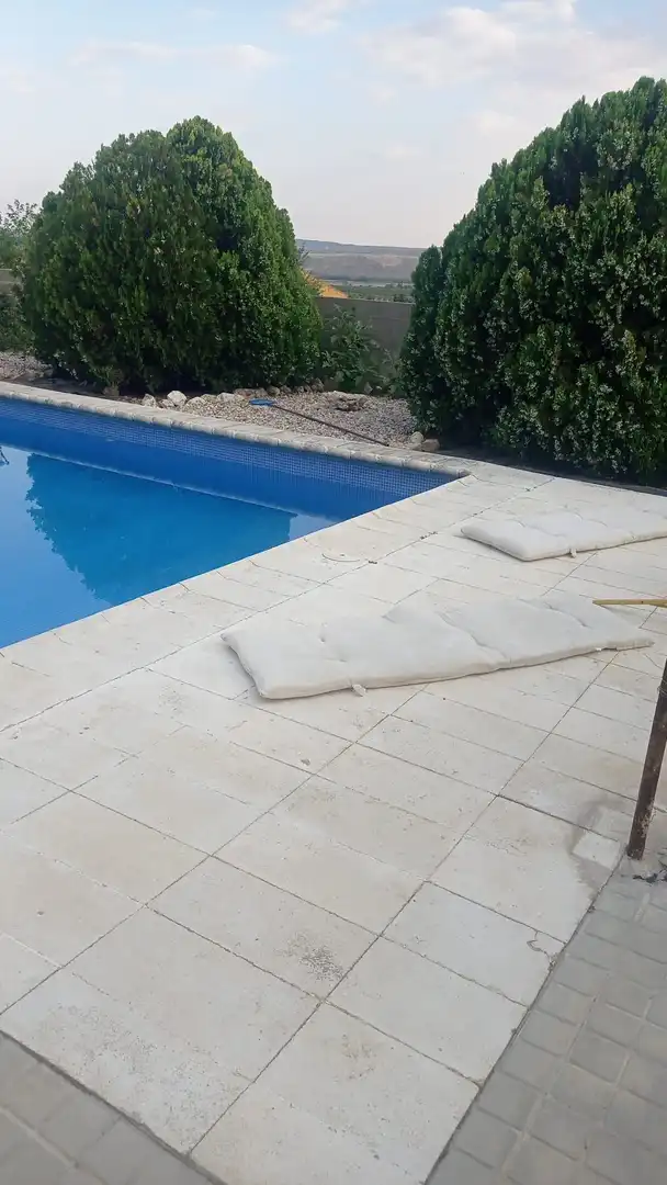 Piscina de Casa o chalet en venta en Colmenar de Oreja con Aire acondicionado, Calefacción y Jardín privado