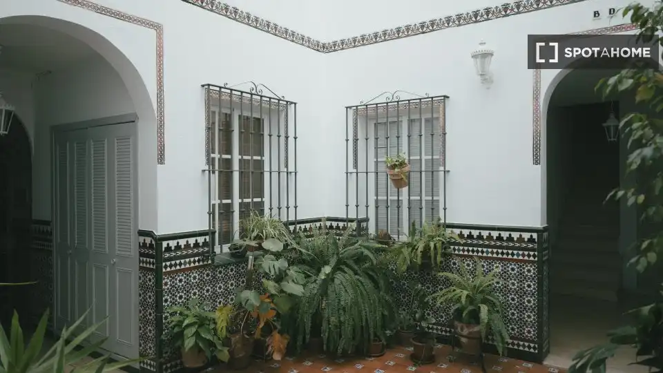 Habitació a Sevilla, Sevilla