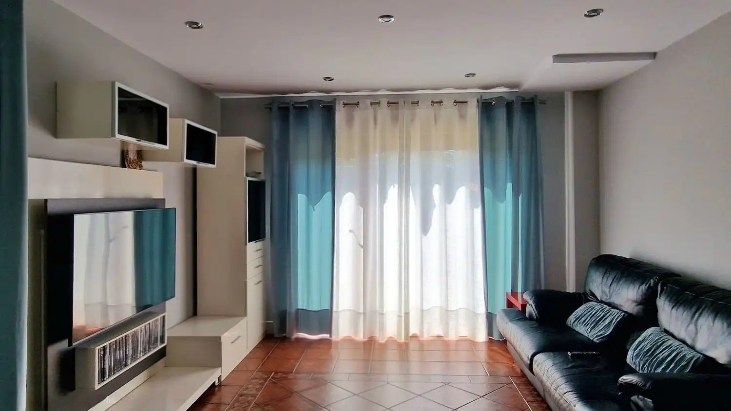 Living room of Houses for sale in Polanco  with Heating, Terrace and Storage room