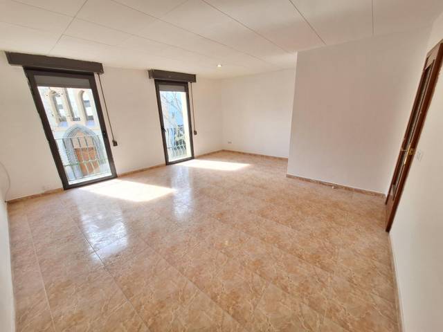 Piso en Venta en Ponent - Set Camins