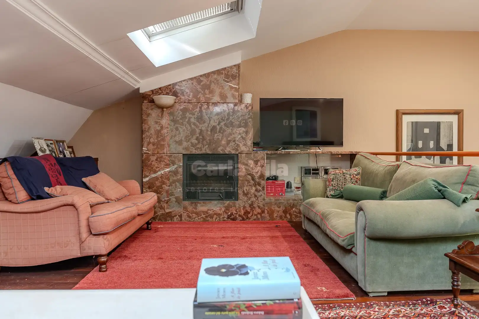 Sala d'estar de Dúplex en venda en Lugo amb Calefacció, Parquet i Terrassa