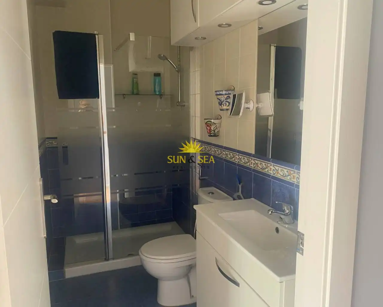 Bathroom of Apartments for rent in Cartagena  with Air Conditioner, Heating and Terrace
