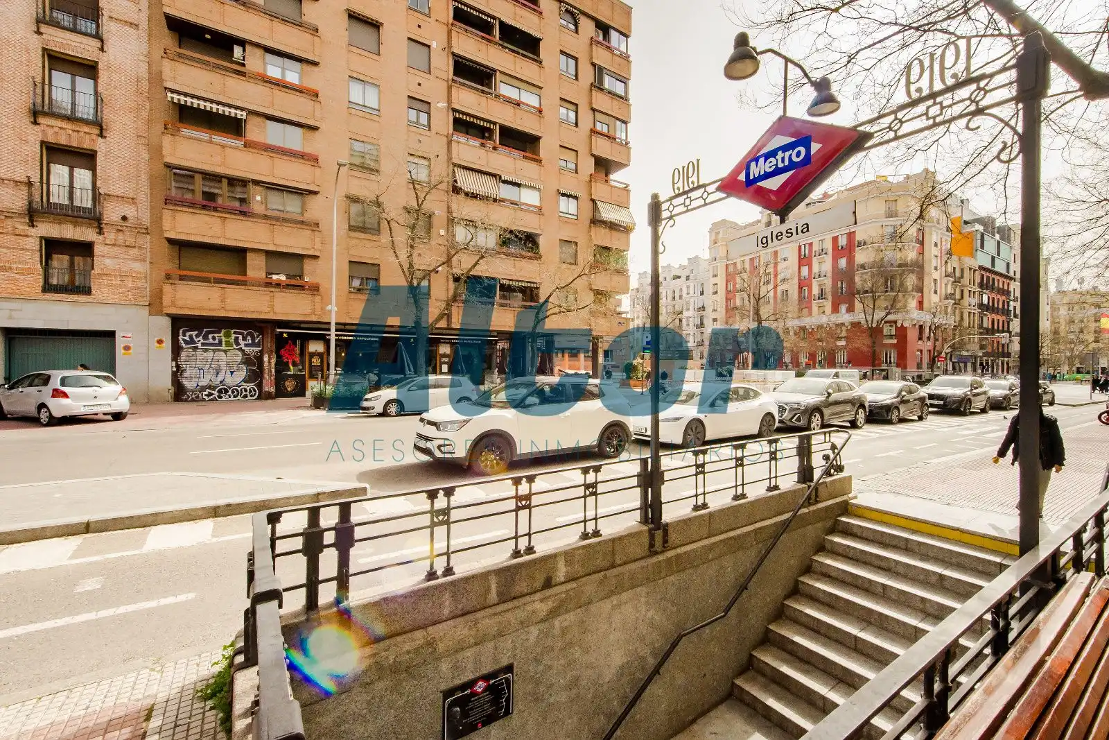 Vista exterior de Local en venta en Madrid