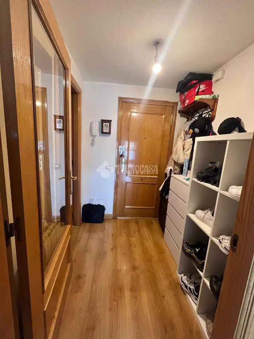 Schlafzimmer von Wohnung zum Verkauf in Madrid