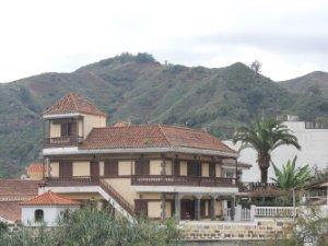 Exterior view of House or chalet for sale in Teror  with Terrace, Swimming Pool and Balcony