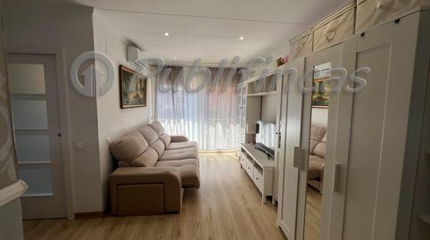 Foto 4 de Casa adosada en venda a Carrer de la Pau, Llefià, Badalona