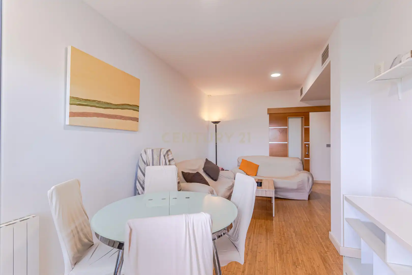 Sala de estar de Piso en venta en Granada con Jardín privado, Trastero y Piscina comunitaria