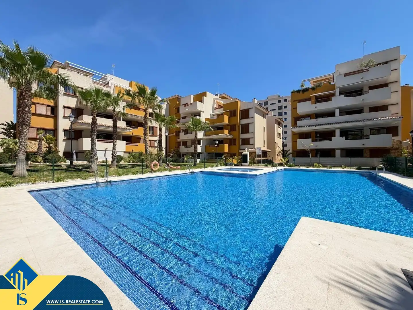Penthouse mit Pool zum Verkauf in Playa del Acequión, Náufragos y Rocío del Mar