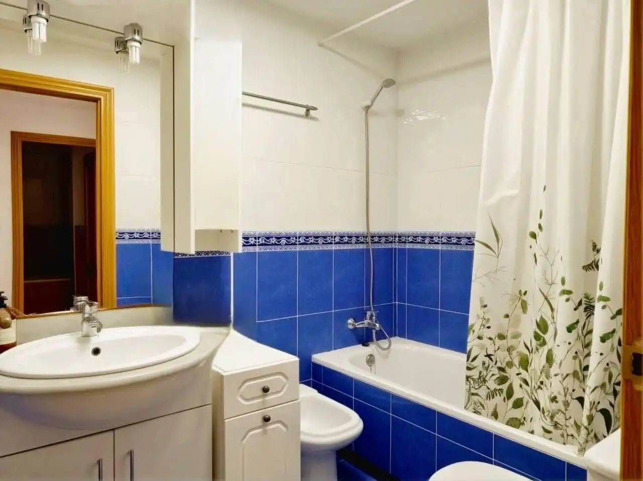 Baño de Ático de alquiler en Orihuela con Aire acondicionado, Terraza y Amueblado