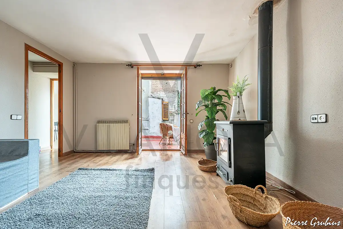 Sala d'estar de Casa adosada en venda en Alforja amb Calefacció, Jardí privat i Terrassa