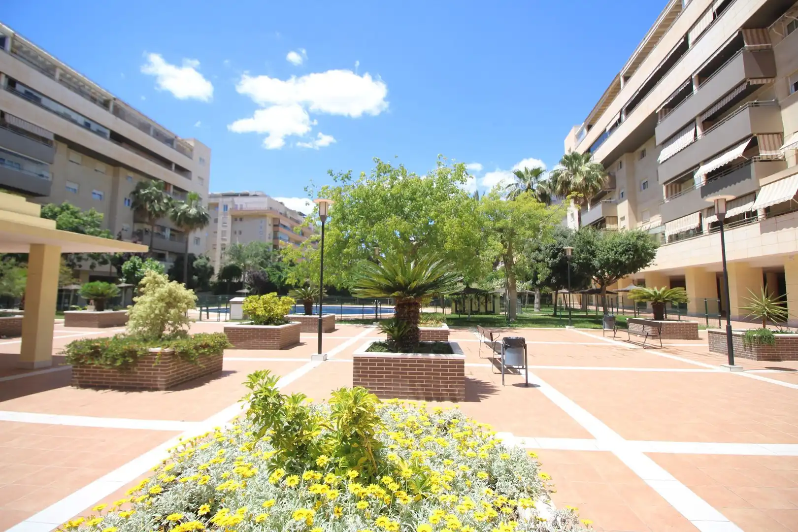 Außenansicht von Wohnung zur Miete in Málaga mit Klimaanlage, Heizung und Terrasse