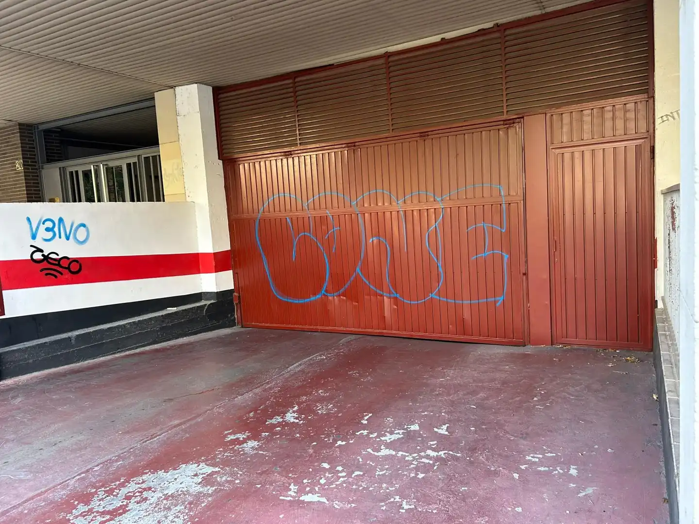 Einzelparkplatz zum Verkauf in Calle Calle León Felipe, imagen 5