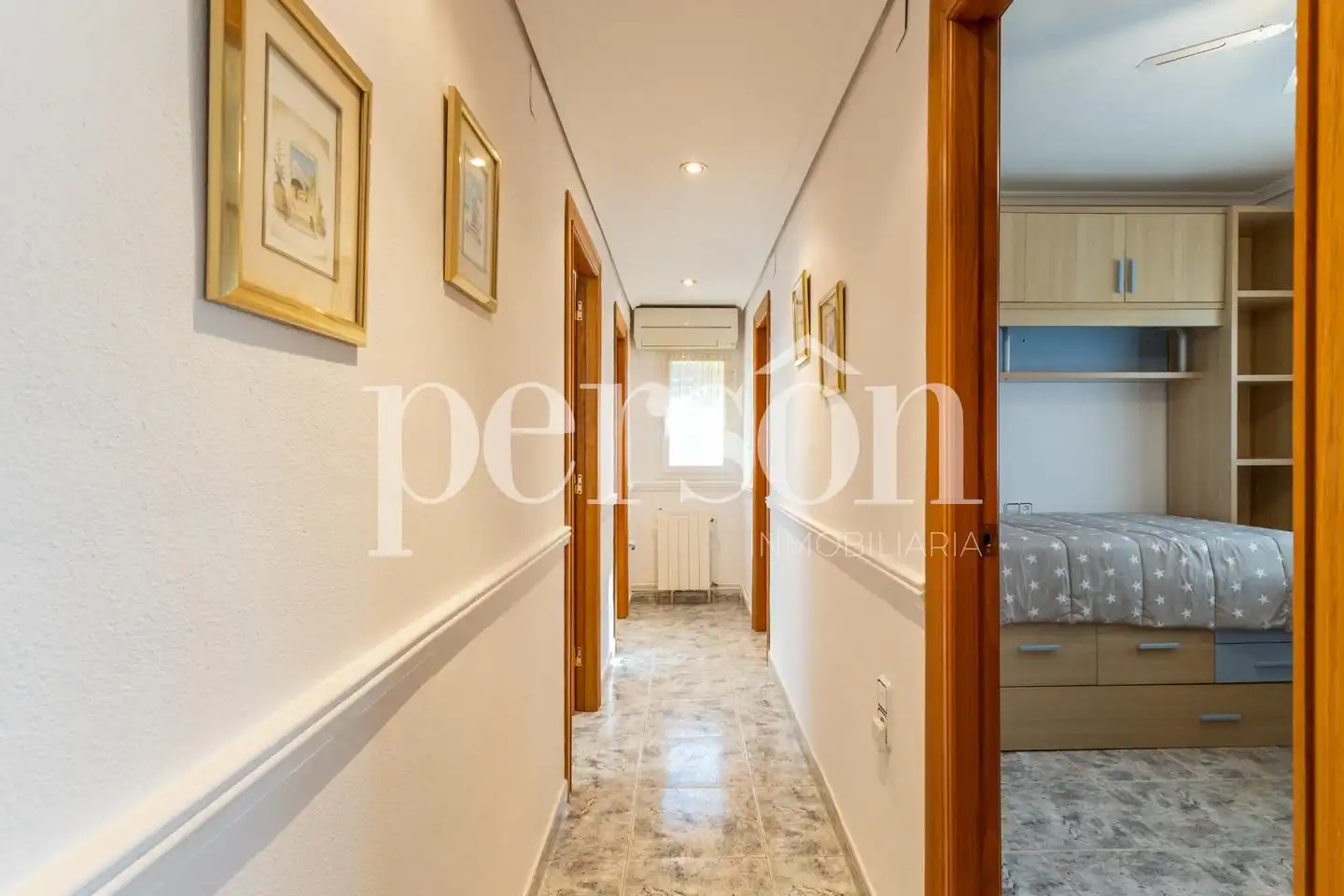 Casa o xalet en venda en La Pobla de Vallbona amb Aire condicionat, Calefacció i Terrassa