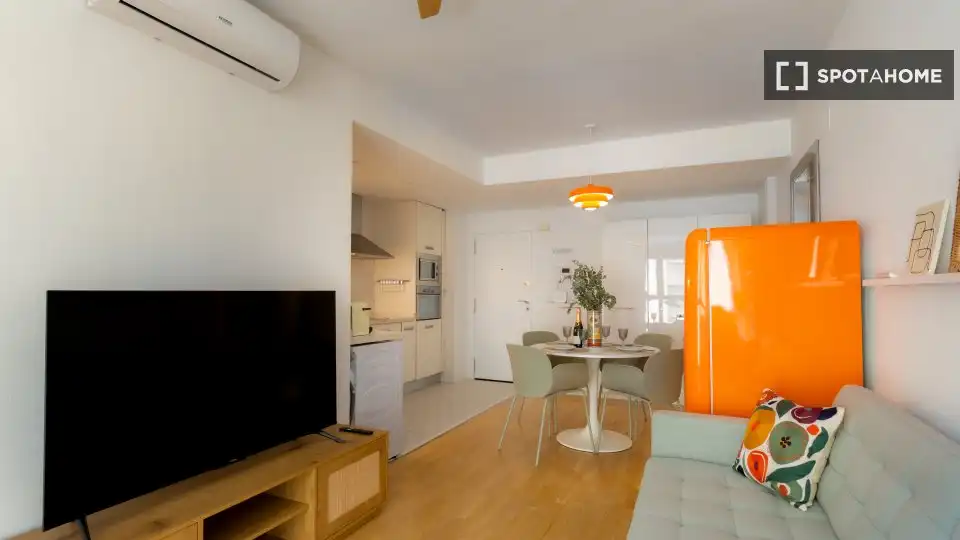 Sala de estar de Piso de alquiler en Valencia con Aire acondicionado, Calefacción y Amueblado