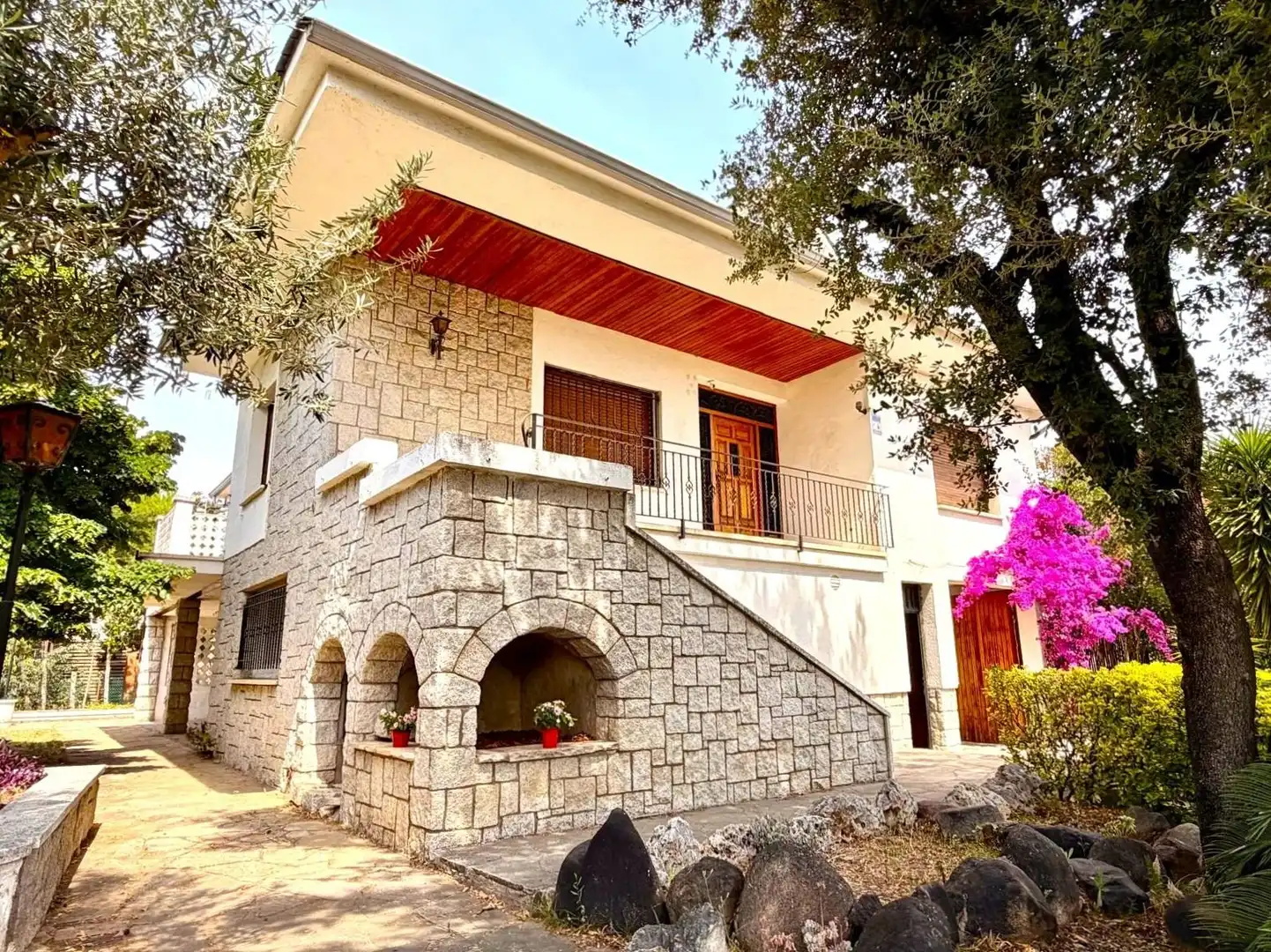 Exterior view of Houses for sale in Canovelles  with Private garden, Terrace and Swimming Pool