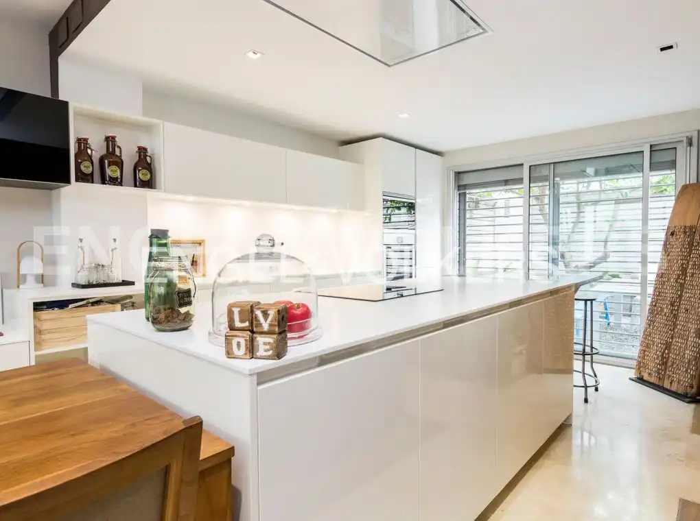 Kitchen of Houses for sale in Barcelona  with Air Conditioner, Heating and Private garden