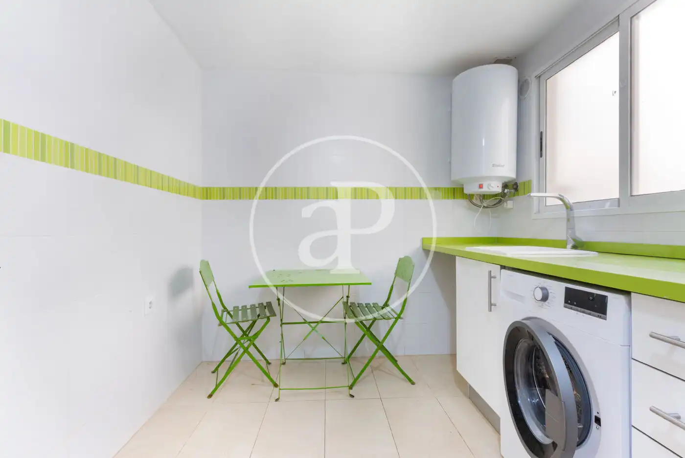 Kitchen of Flat for sale in Valencia  with Heating, Furnished and Balcony