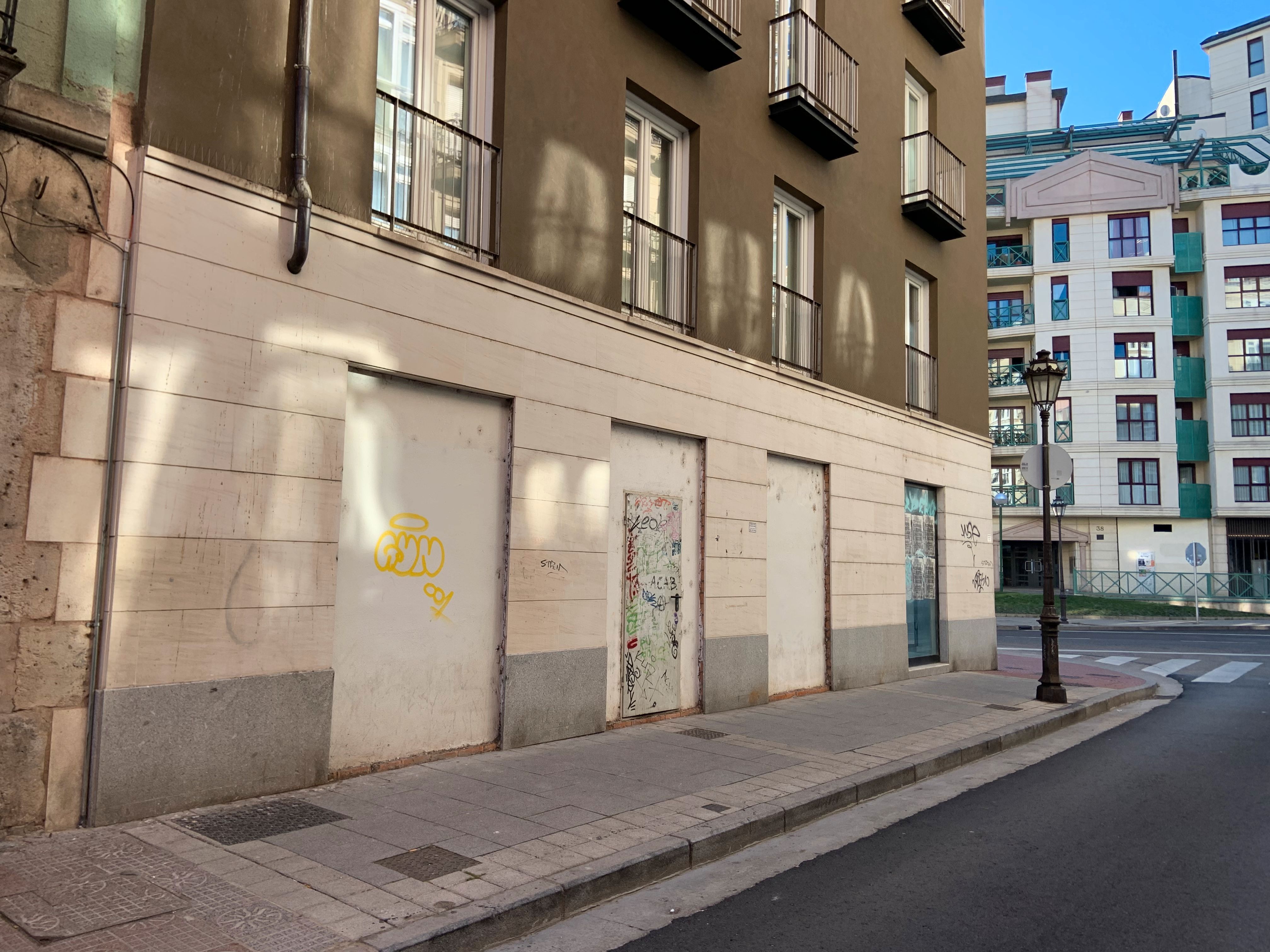 Exterior view of Premises for sale in Burgos Capital