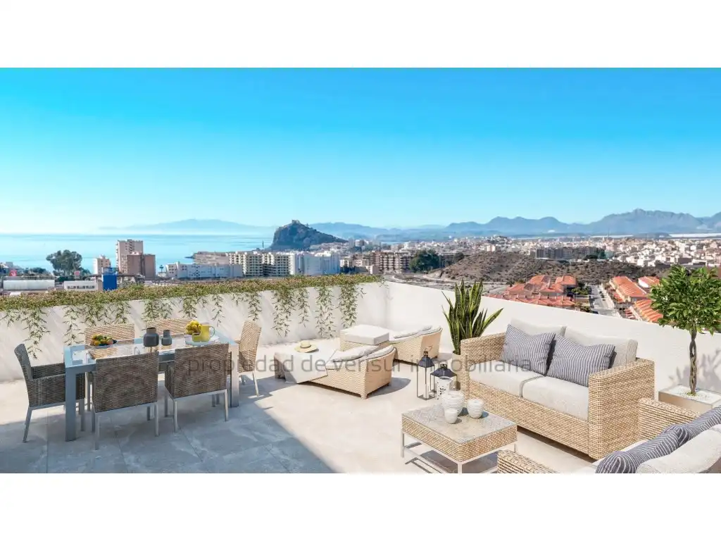House with pool for sale in Calle Doctor José Antonio Bernardo Álvarez, imagen 5