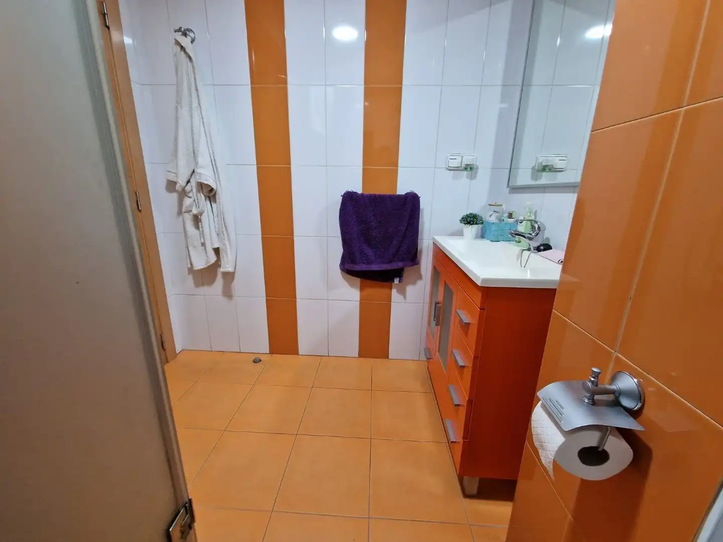 Baño de Piso en venta en Torrent con Aire acondicionado y Terraza