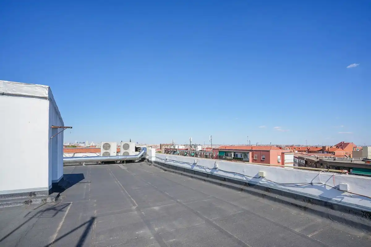 Vista exterior de Piso en venta en Madrid con Aire acondicionado y Calefacción