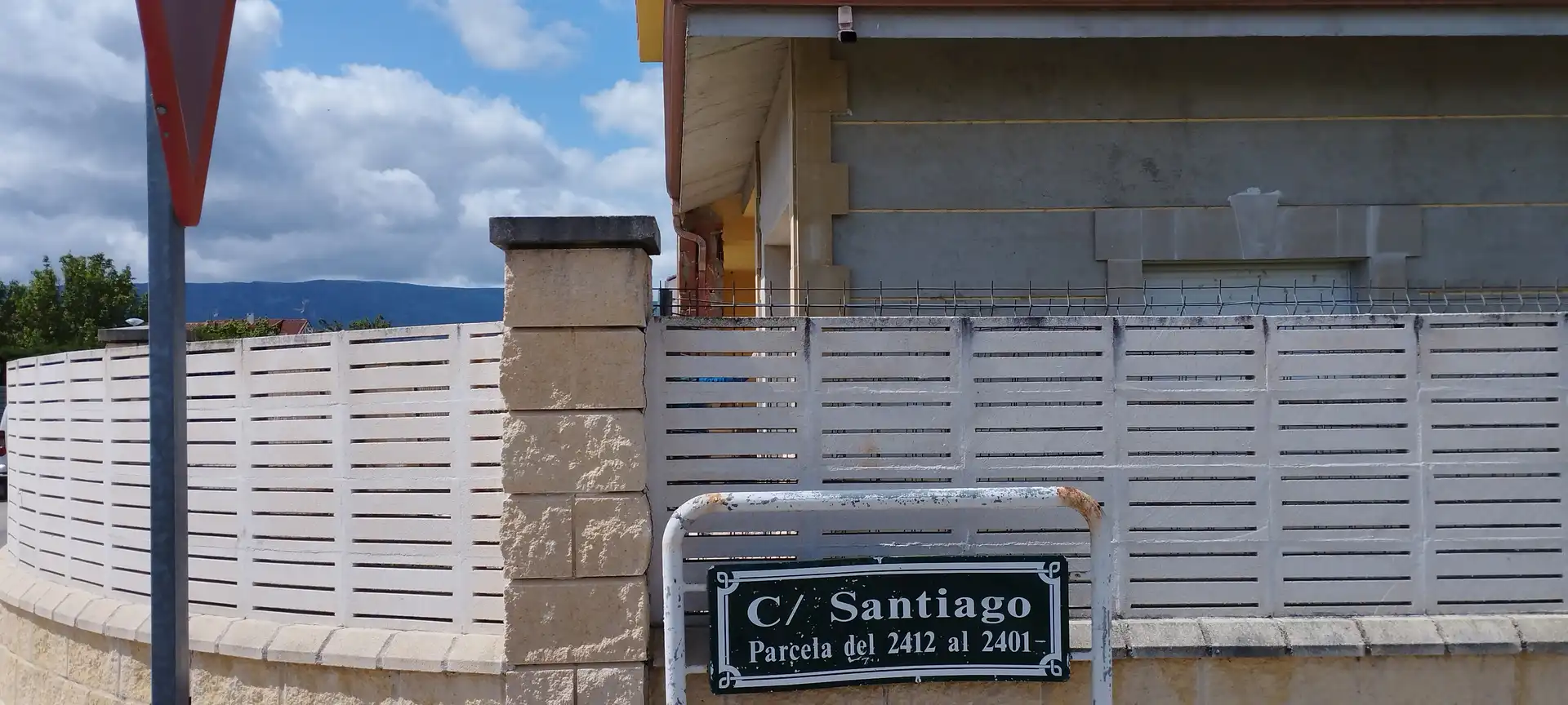 Vista exterior de Casa o chalet en venta en Medina de Pomar con Calefacción, Jardín privado y Parquet