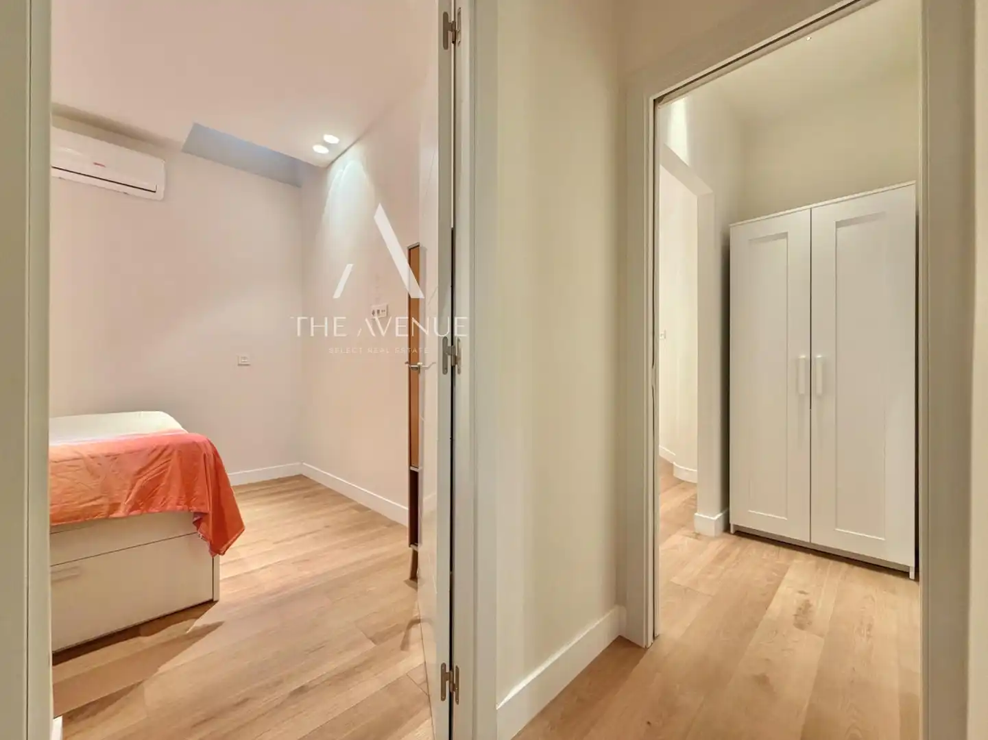Flat for sale in Madrid  with Air Conditioner, Storage room and Furnished