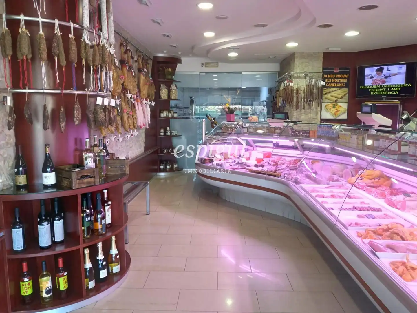 Local en venda en Anglès amb Aire condicionat i Moblat