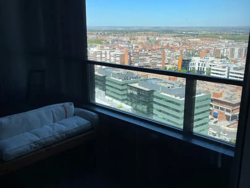 Bedroom of Flat for rent in Madrid  with Air Conditioner, Heating and Parquet flooring