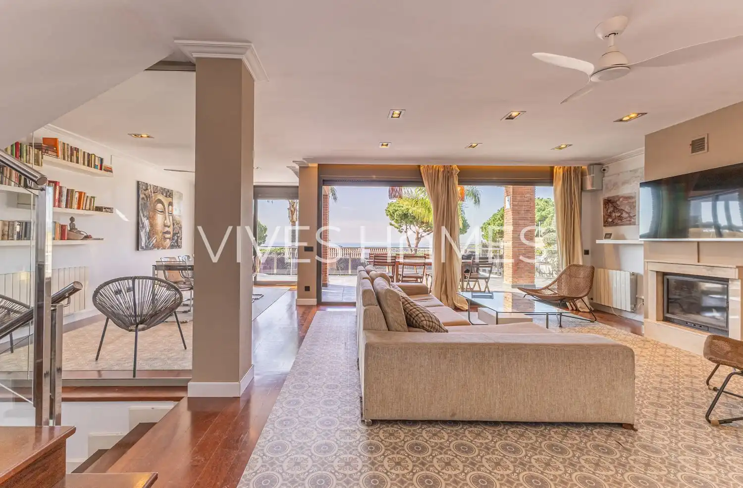 Sala de estar de Casa o chalet en venta en Caldes d'Estrac con Aire acondicionado, Calefacción y Jardín privado