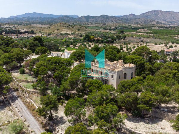 Vista exterior de Finca rústica en venda en Villajoyosa / La Vila Joiosa amb Terrassa, Piscina i Balcó