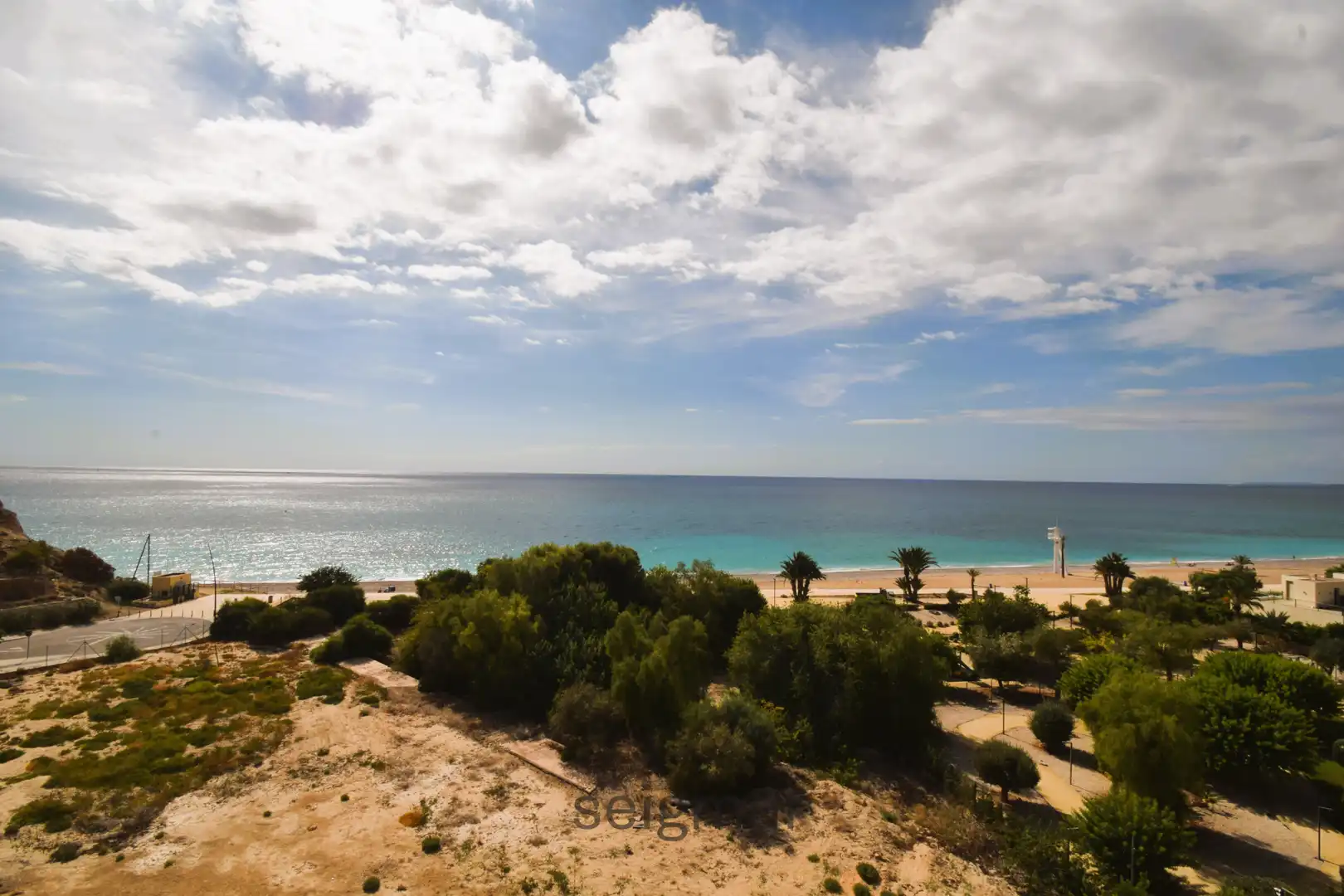 Vista exterior de Ático en venta en Villajoyosa / La Vila Joiosa con Aire acondicionado, Calefacción y Terraza