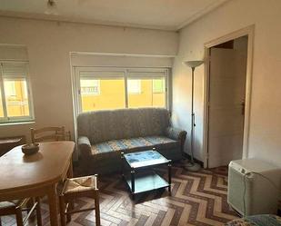 Flat to rent in Juan De Herrera, Inmobiliaria - Barreda