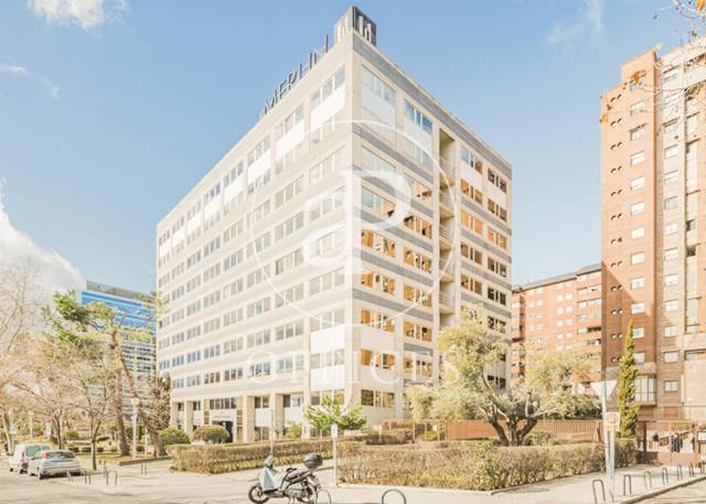 Oficina en Alquiler en Santiago de Compostela  en Peñagrande