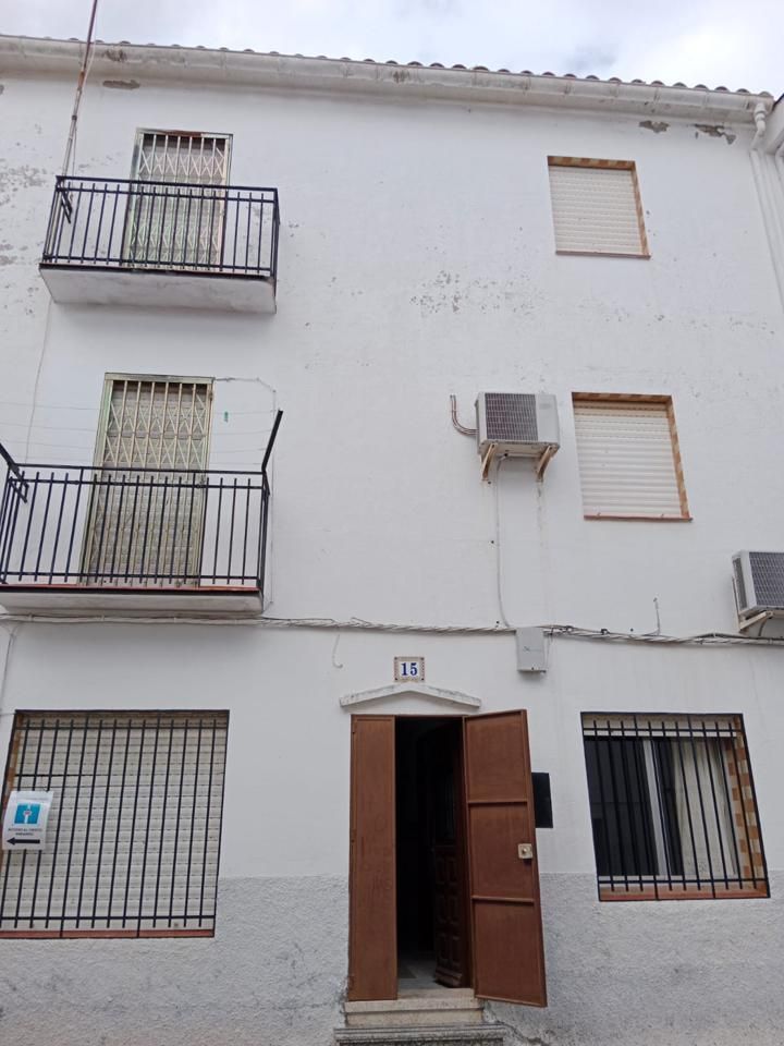 Exterior view of Country house for sale in Serradilla