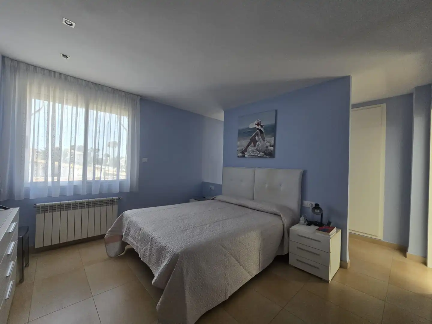 Dormitori de Casa o xalet en venda en Castellón de la Plana / Castelló de la Plana amb Aire condicionat, Calefacció i Jardí privat
