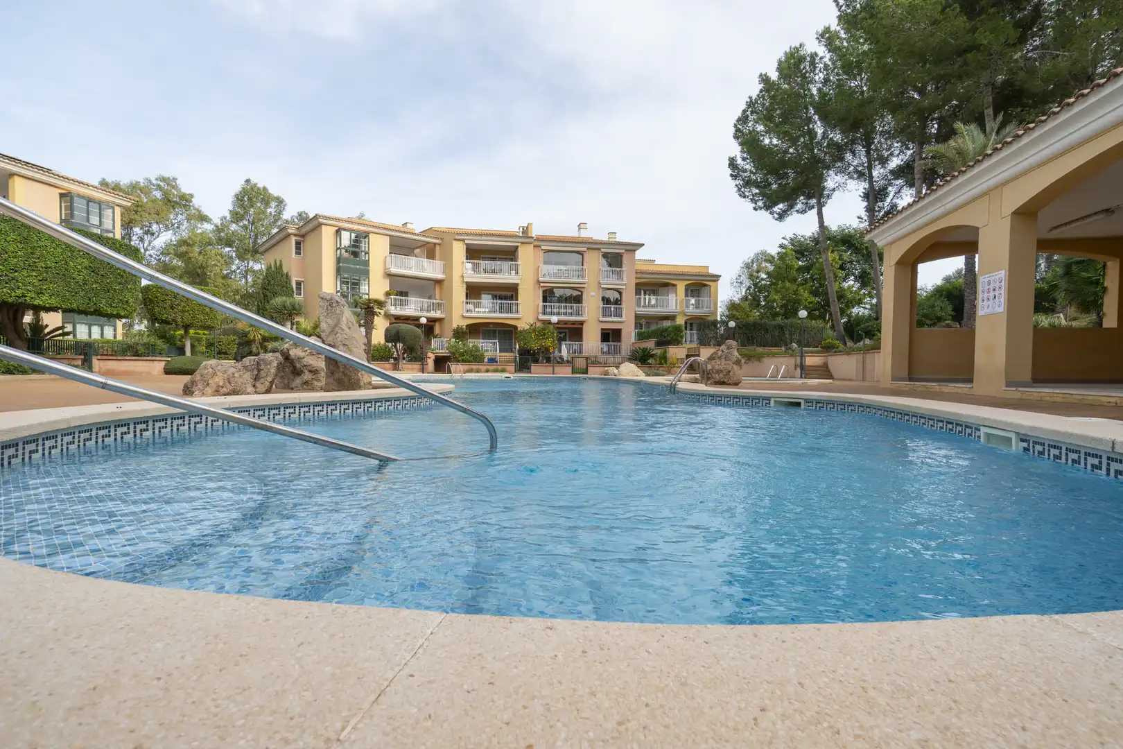 Piscina de Casa adosada en venda en Calvià amb Aire condicionat, Calefacció i Terrassa