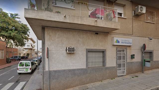 Piso en Venta en C/ Poniente en Garres y Lages