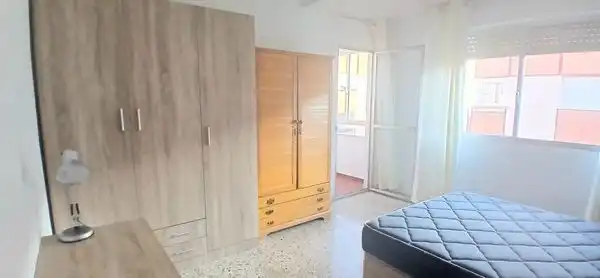 Schlafzimmer von Wohnung zur untervermieten in Almería mit Klimaanlage, Terrasse und Möbliert