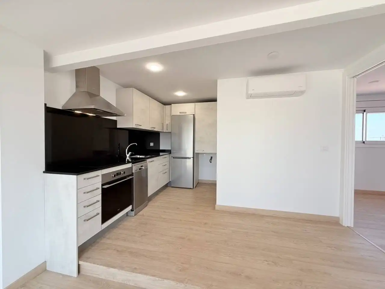 Cocina de Oficina en venta en Sant Sadurní d'Anoia con Aire acondicionado y Calefacción