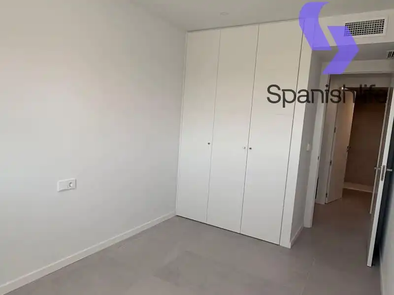 Habitación de Apartamento en venta en Finestrat con Trastero y Piscina
