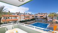 Swimming pool of Flat for sale in El Vendrell  with Air Conditioner, Terrace and Balcony