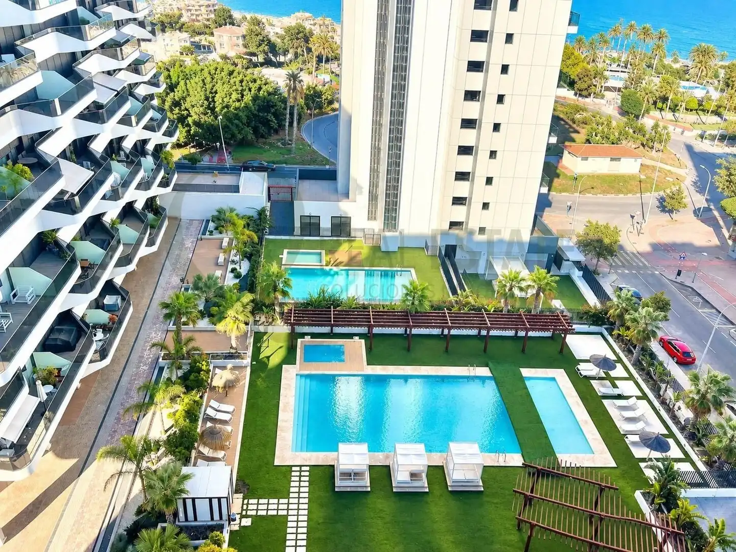 Ático con terraza en venta en Calle Calle Periodista Tirso Marín Sessé, imagen 4